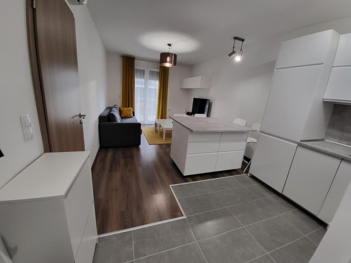 Sdp Marina Apartment Budapesta Exterior foto